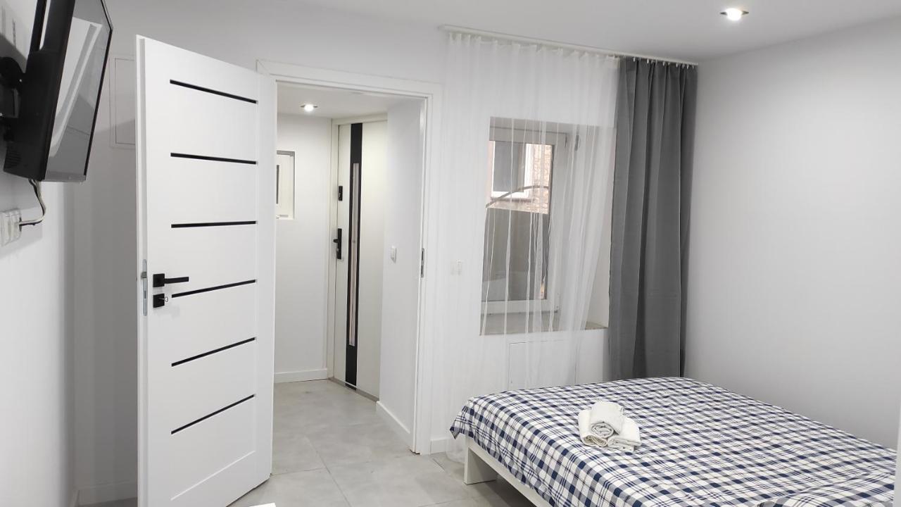 Apartament Krótka Częstochowa Exterior foto